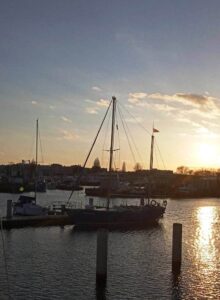 Rejs statkiem na zachód słońca w Kołobrzegu