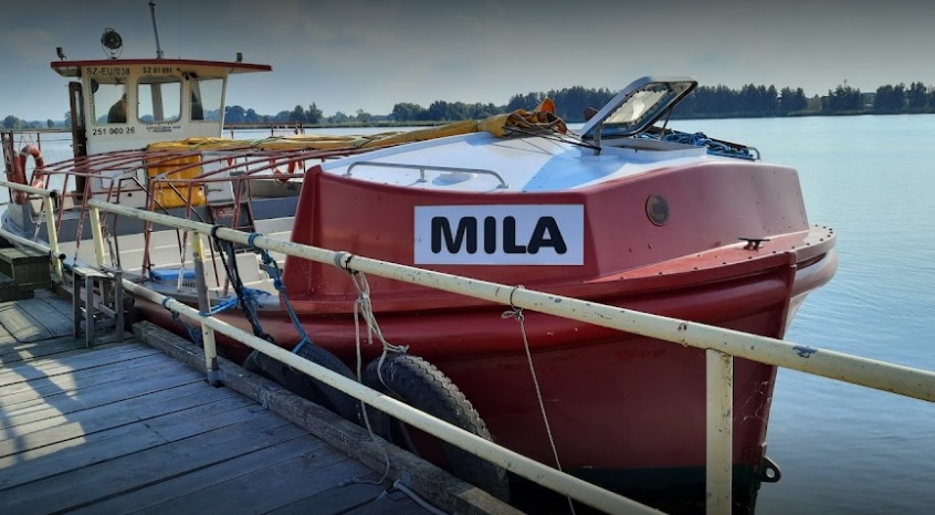 Mielno - statek Mila na jeziorze Jamno