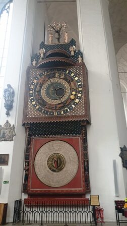 Zegar Astronomiczny w bazylice