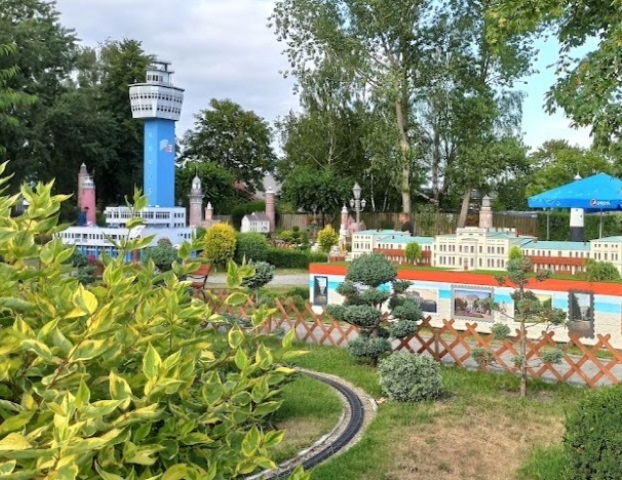 Park Miniatur i Kolejek - atrakcje w Dziwnowie