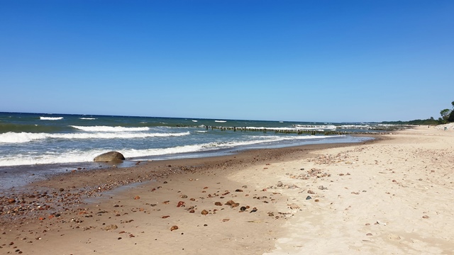 Plaża w Podczelu przy Ekoparku